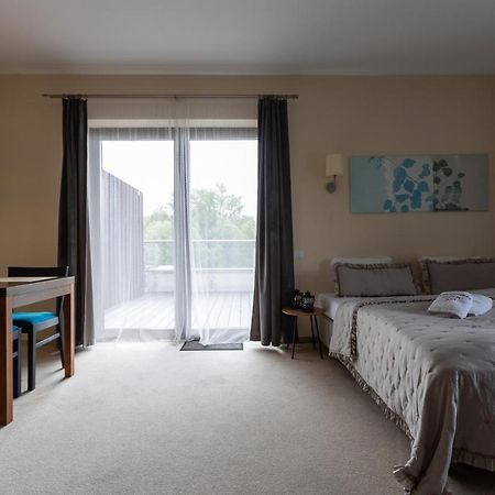Rezydencje Willa Port Apartamenty Antinori Острода Екстер'єр фото